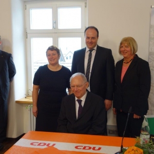 Dr. Wolfgang Schäuble gratuliert zu 70 Jahre CDU Lauf.